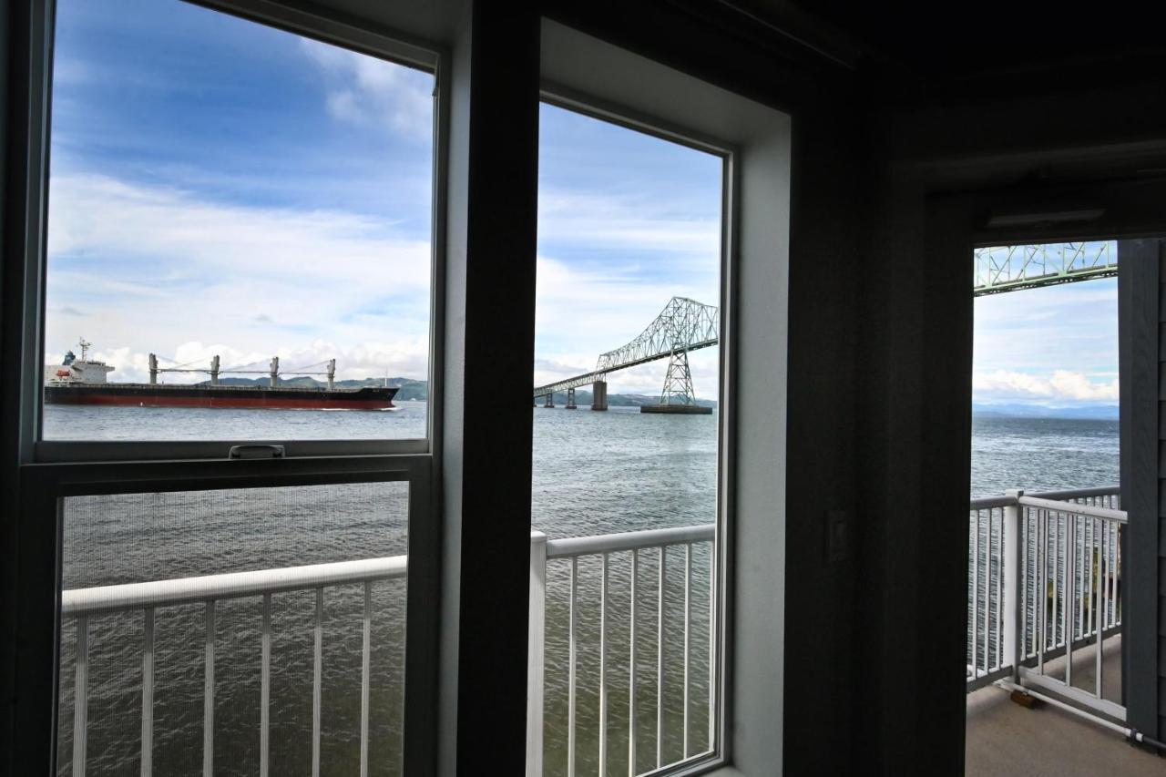Cannery Pier & 5* Astoria